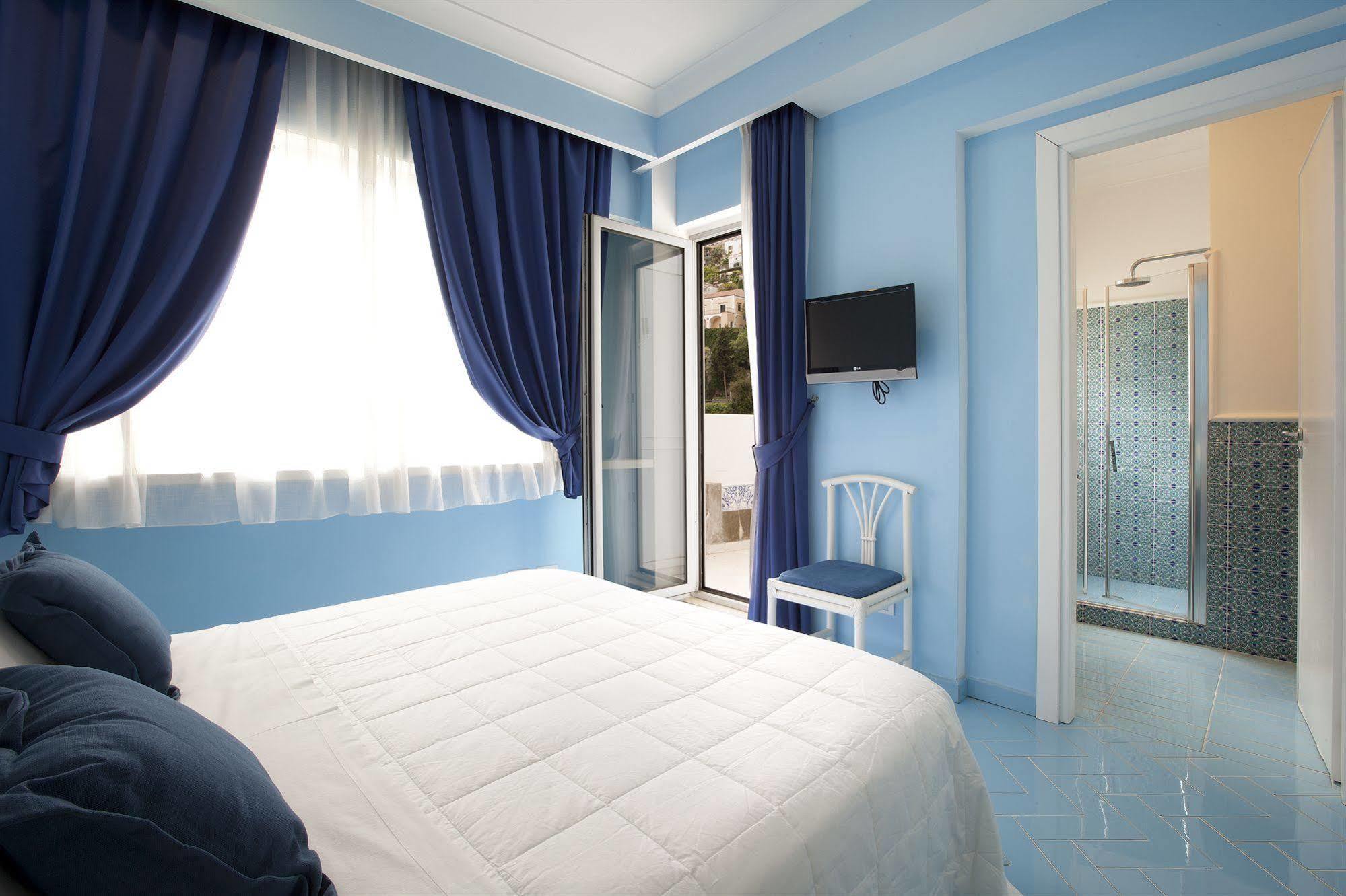 Hotel Bougainville Positano Exteriör bild
